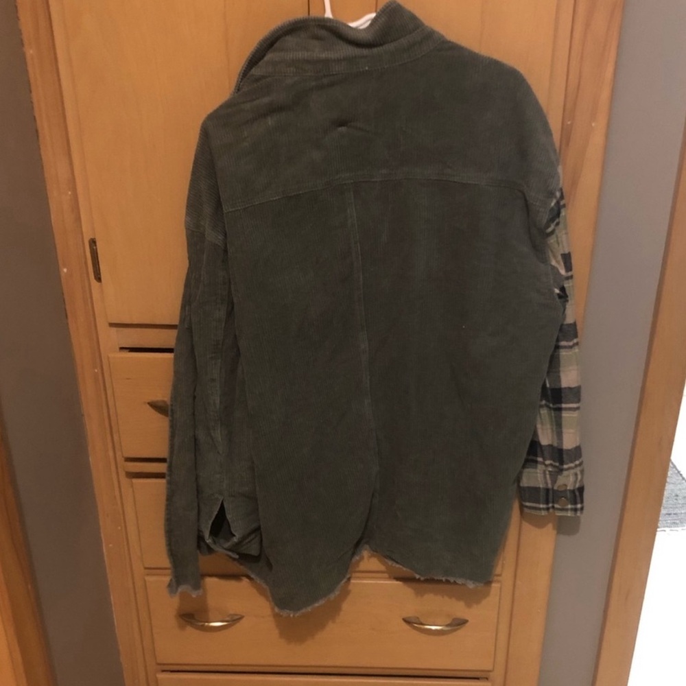 Oversized shacket - Picture 2 of 2